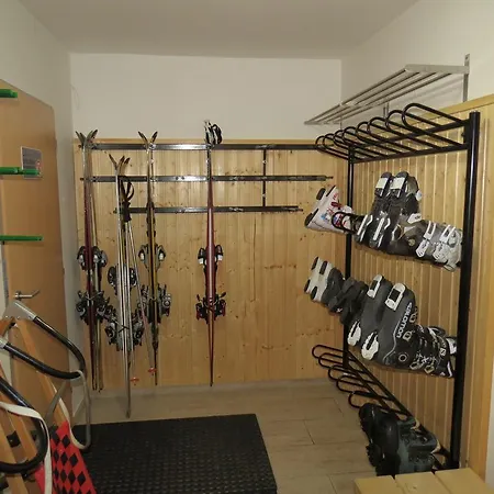 Guest house Valja 3*